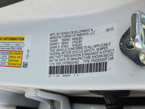 Certified 2024 Honda Civic EX-L image 27