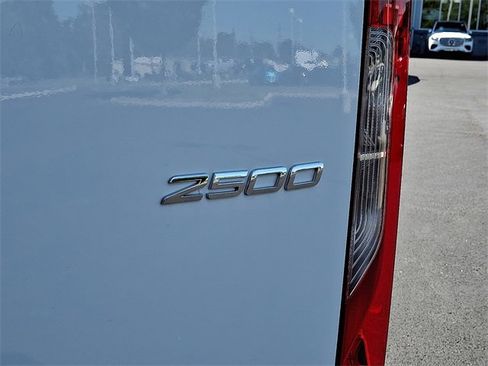 New 2025 Mercedes-Benz Sprinter 2500 image 21