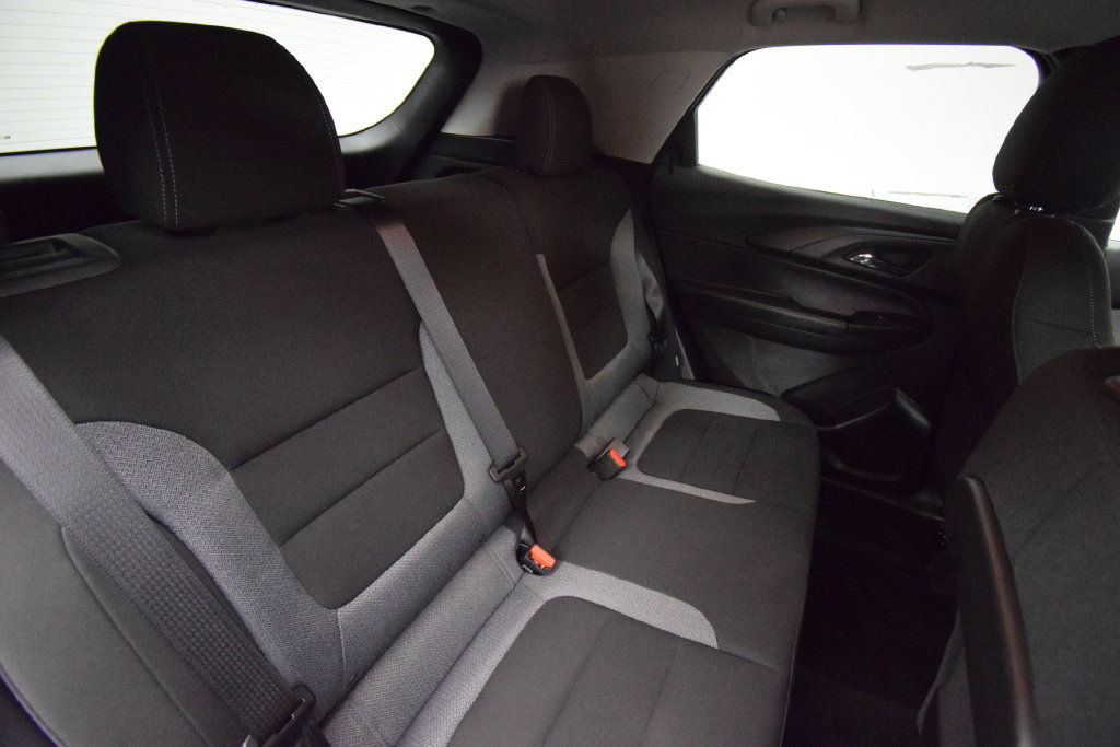 Used 2024 Chevrolet TrailBlazer LT AWD/4WD image 18