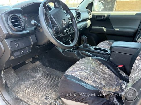 Used 2022 Toyota Tacoma SR AWD/4WD image 7