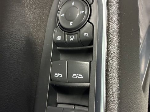 Used 2024 Chevrolet Silverado 2500 High Country w/ High Country Premium Package AWD/4WD image 23