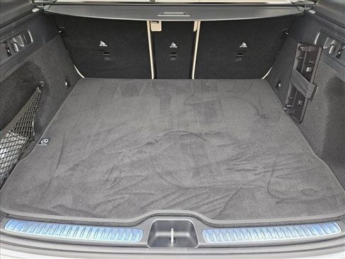 Used 2026 Mercedes-Benz GLC 300 image 6