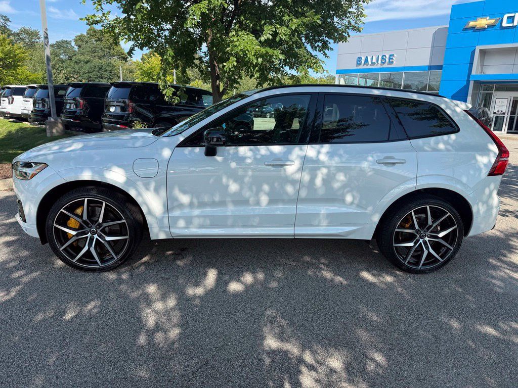 Used 2020 Volvo XC60 T8 Polestar AWD/4WD image 2