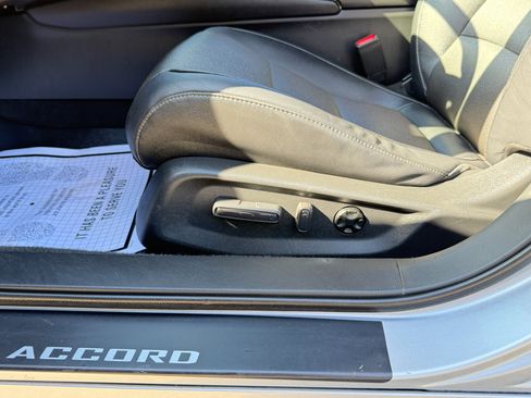 Used 2019 Honda Accord Sport image 14