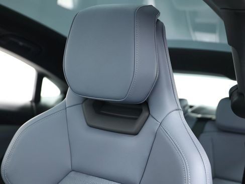 Used 2024 Audi e-tron GT Premium Plus w/ Performance Package image 16