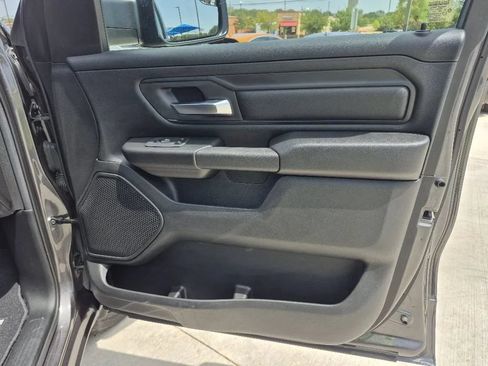 Used 2019 RAM 1500 Tradesman RWD image 17