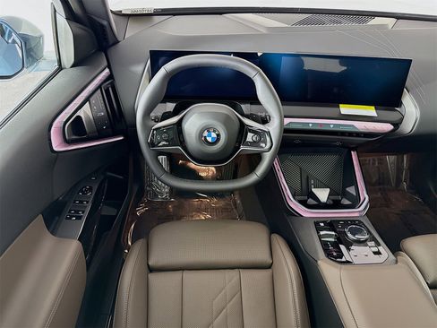 Used 2026 BMW X3 xDrive30 w/ Convenience Package image 21