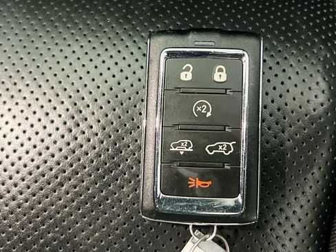 Used 2022 Jeep Grand Wagoneer Series II image 36