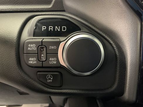 Used 2025 RAM 1500 Big Horn AWD/4WD image 30