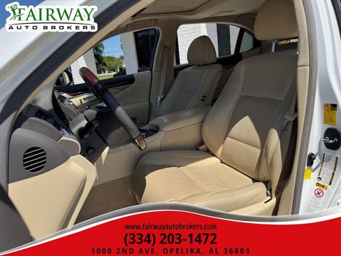 Used 2015 Lexus LS 460 L RWD image 11