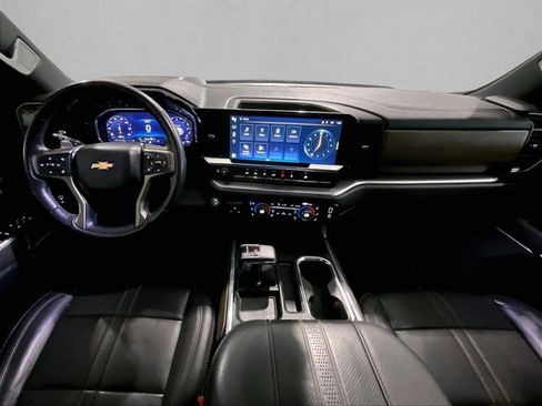 Used 2023 Chevrolet Silverado 1500 High Country w/ Technology Package RWD image 16