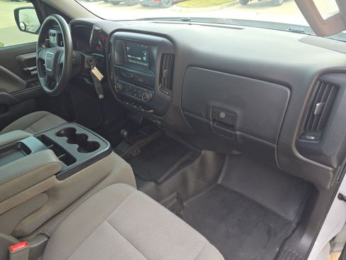 Used 2018 GMC Sierra 1500 4WD Crew Cab 153.0 image 26