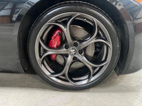 Used 2021 Alfa Romeo Giulia Ti Sport image 11