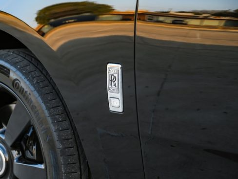 Used 2021 Rolls-Royce Cullinan AWD/4WD image 55