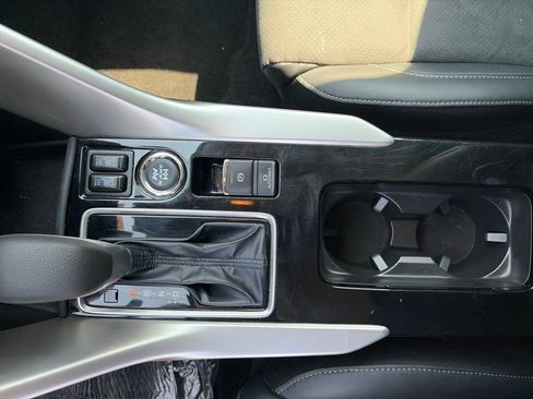 Used 2025 Mitsubishi Eclipse Cross SE AWD/4WD image 21
