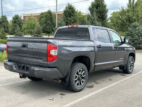Used 2018 Toyota Tundra SR5 w/ TRD Off Road Package AWD/4WD image 21