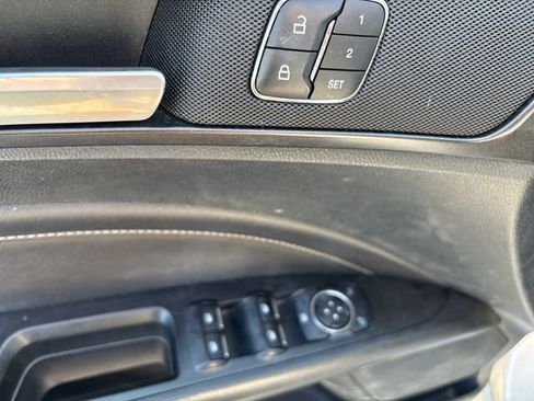 Used 2017 Ford Fusion Titanium FWD image 16