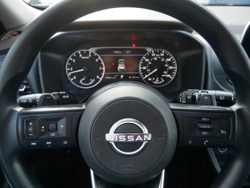 Certified 2023 Nissan Rogue S image 25