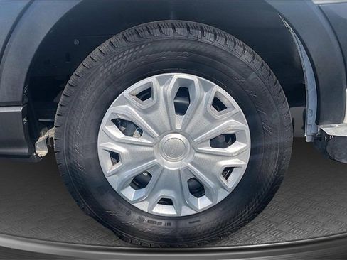 Certified 2023 Ford Transit 250 Low Roof w/ Exterior Upgrade Package image 9