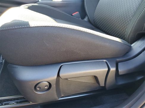 Used 2024 Mitsubishi Outlander ES image 22