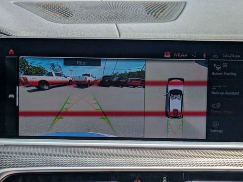 Used 2022 BMW X5 sDrive40i w/ M Sport Package RWD image 25