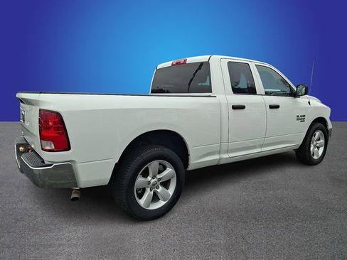 Used 2024 RAM 1500 Classic SLT image 4