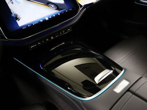 New 2026 Mercedes-Benz E 53 AMG e 4MATIC Sedan image 28