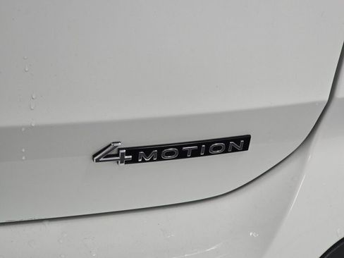 Used 2022 Volkswagen Taos S image 29