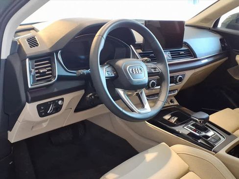 Certified 2023 Audi Q5 e Prestige w/ Prestige Package image 9