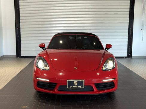 Used 2017 Porsche 718 Boxster RWD image 6