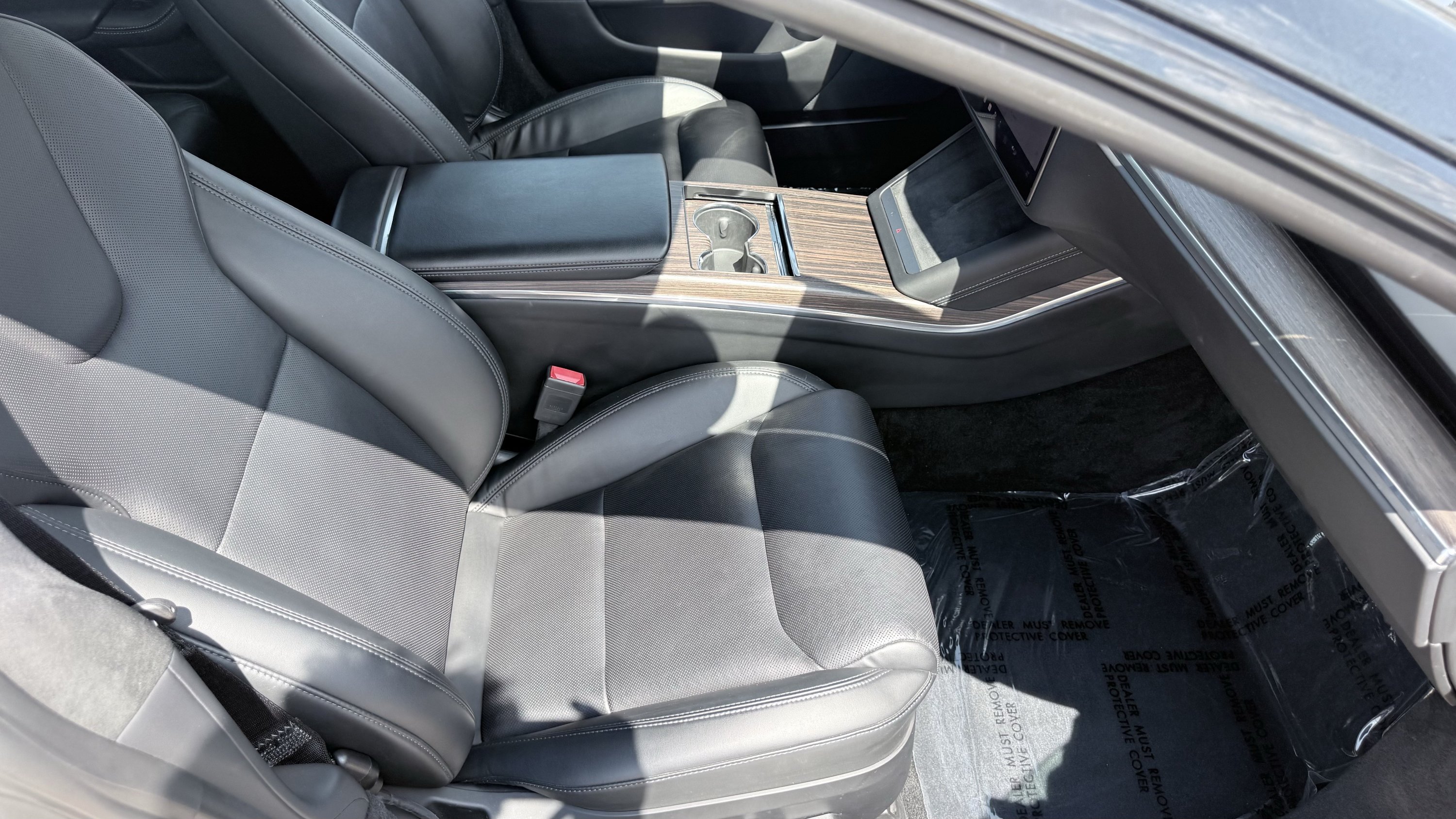 Used 2023 Tesla Model S AWD/4WD image 38
