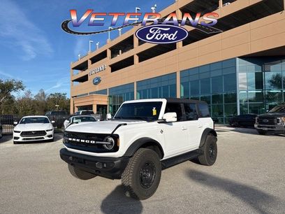 Certified 2025 Ford Bronco Outer Banks w/ Sasquatch Package