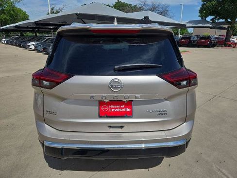 Certified 2026 Nissan Rogue Platinum w/ Platinum Premium Package AWD/4WD image 5