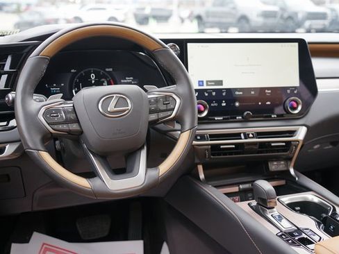 Used 2025 Lexus RX 350 Premium w/ Convenience Package image 10