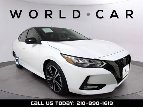 Used 2023 Nissan Sentra SR w/ Electronics Package image 2