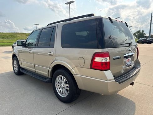 Used 2008 Ford Expedition XLT AWD/4WD image 14