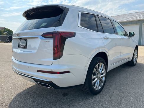 Used 2023 Cadillac XT6 Premium Luxury w/ Technology Package image 6