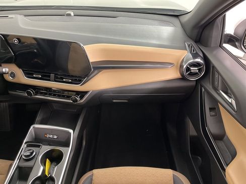 Certified 2025 Chevrolet Equinox ACTIV image 19