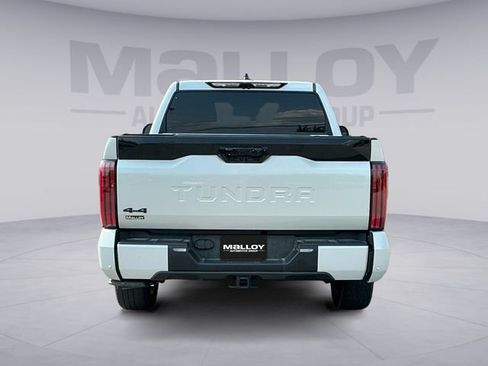 Used 2024 Toyota Tundra Platinum AWD/4WD image 4