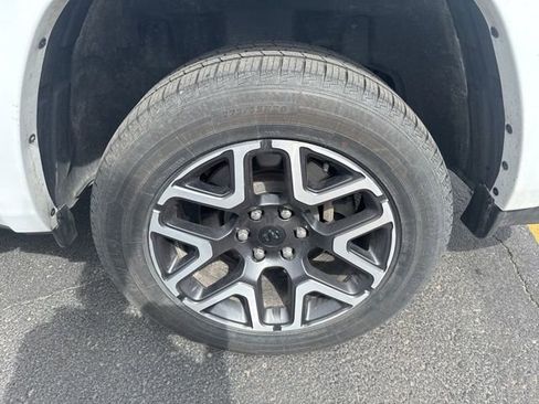 Used 2025 RAM 1500 Laramie image 6