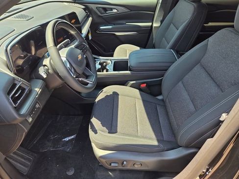 New 2026 Chevrolet Traverse LT w/ Enhanced Driving Package AWD/4WD image 5