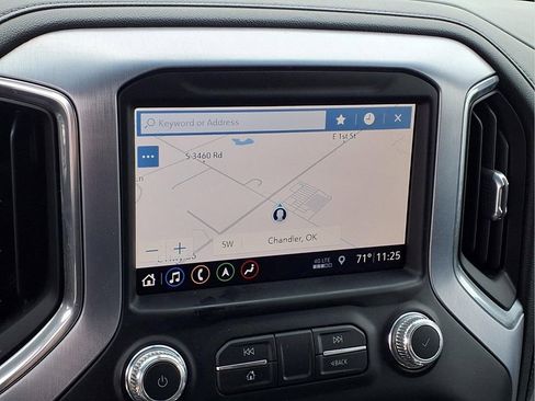 Used 2019 GMC Sierra 1500 SLT w/ SLT Convenience Package AWD/4WD image 4