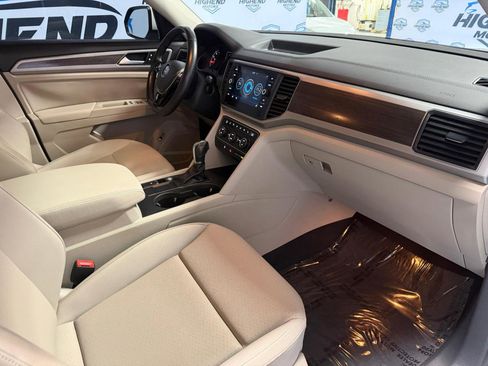 Used 2019 Volkswagen Atlas SE image 30