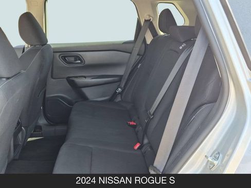 Used 2024 Nissan Rogue S FWD image 16