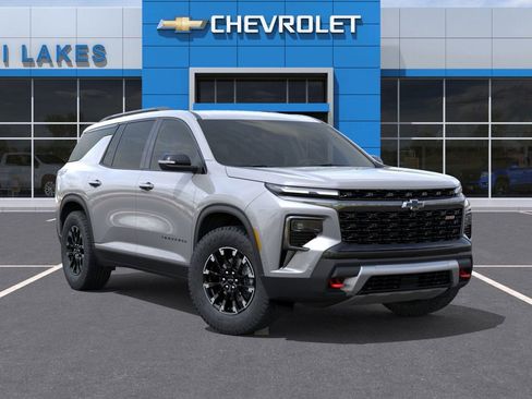 New 2026 Chevrolet Traverse Z71 w/ Enhanced Driving Package AWD/4WD image 7