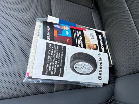 Certified 2025 Hyundai Santa Fe XRT image 33