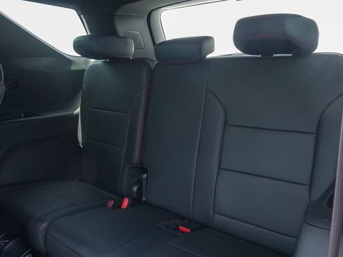 New 2026 Chevrolet Traverse RS image 12