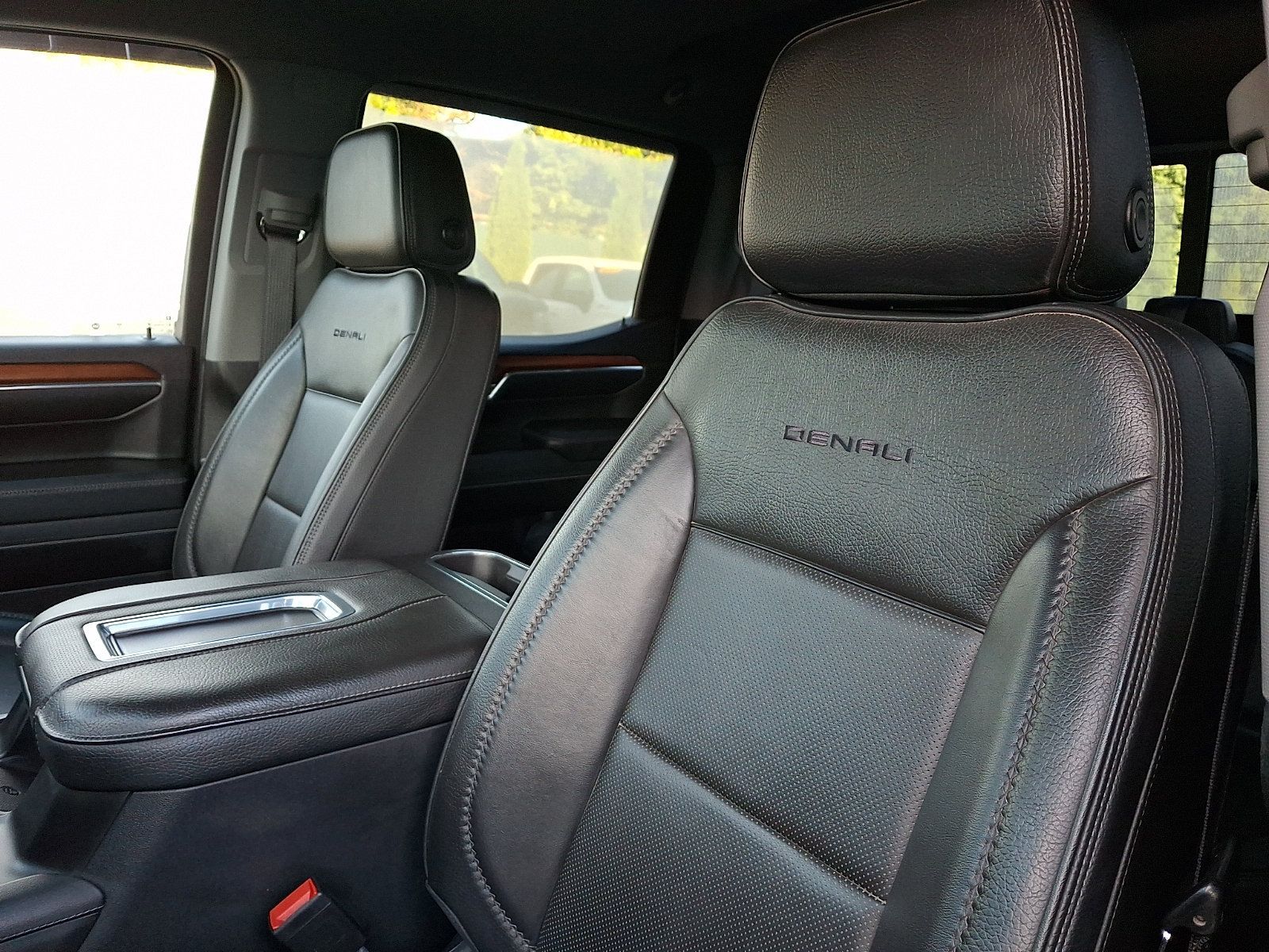 Certified 2022 GMC Sierra 1500 Denali AWD/4WD image 14