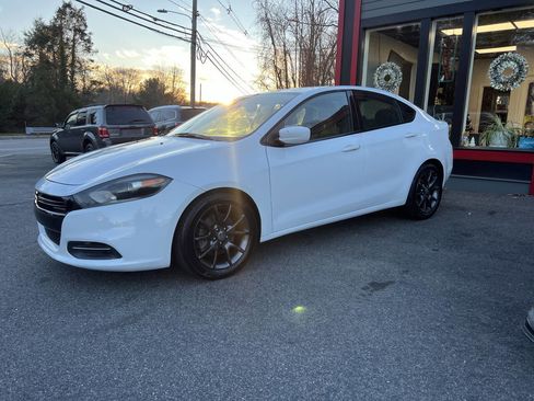 Used 2016 Dodge Dart SE w/ Convenience Group image 3