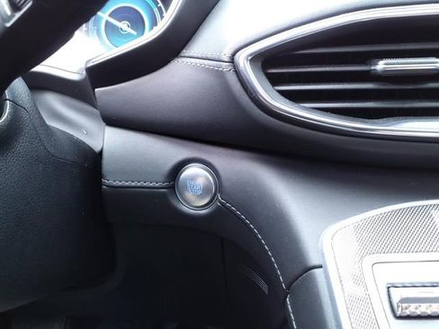 Used 2022 Hyundai Santa Fe Limited image 35